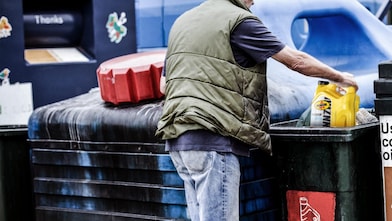 ca 20 MOTOR OIL FACTS AND KNOWLEDGE