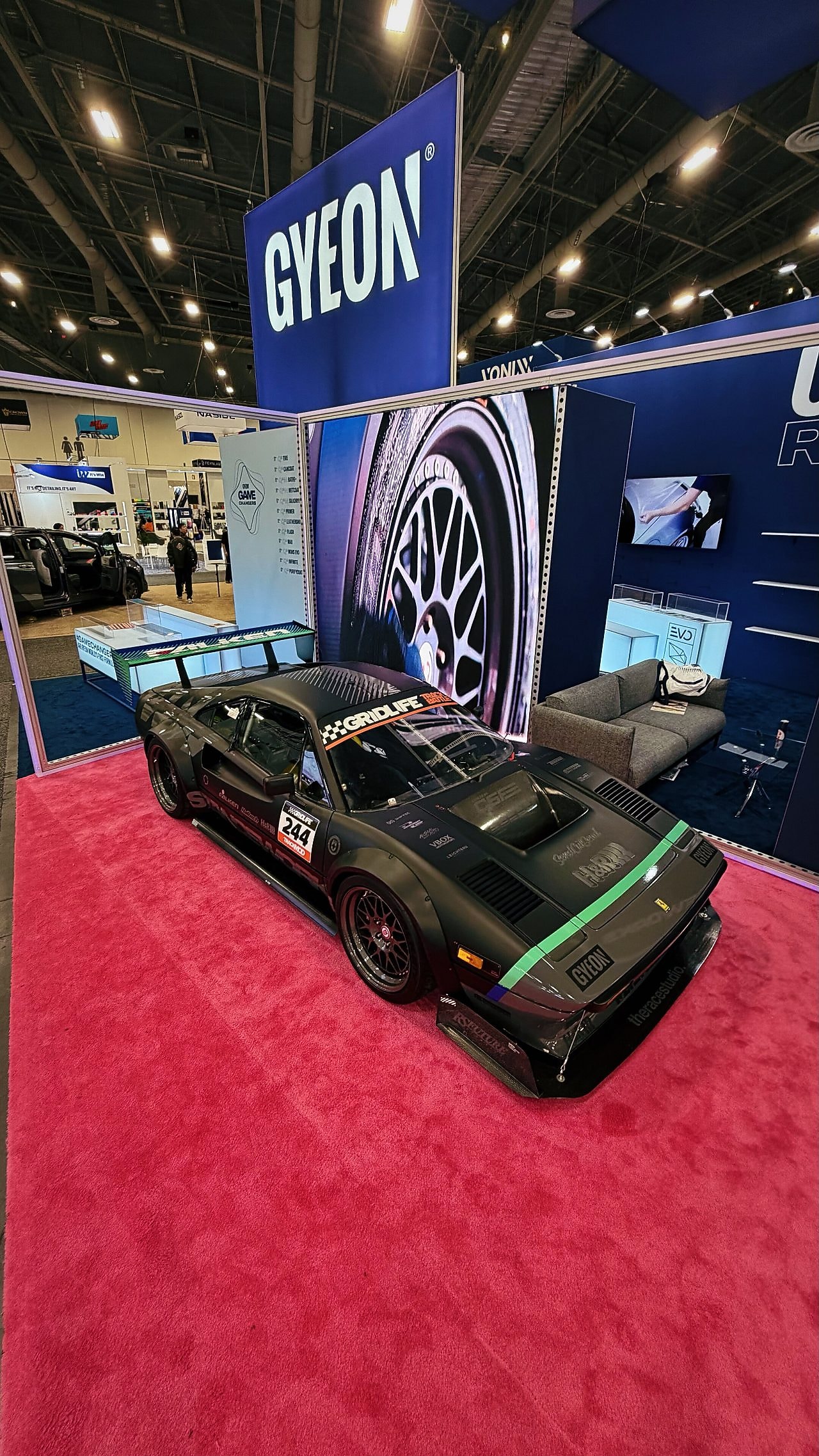 Burroughs innovation and Pennzoil’s advanced protection push custom car-builds to new extremes. 