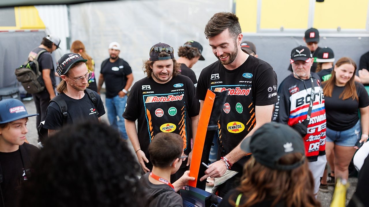 James Deane is committed to drifting and to his fans as he engages with his fans at the Raceway in St. Louis, MO.
