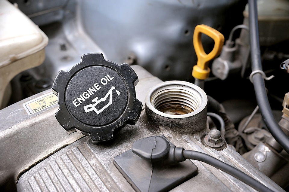 Engine oil sales change near me