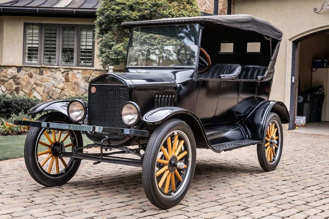 : Pour célébrer la journée d’appréciation des voitures de collection 2026, Joey Logano nous offre un aperçu des raisons pour lesquelles la Ford modèle T 1924 est sa voiture préférée.