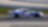 Une voiture de course sur une piste