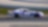 Une voiture de course sur une piste