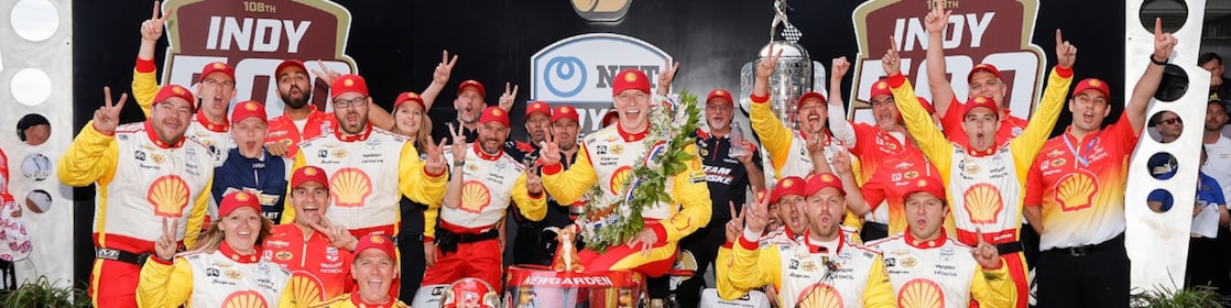 L’huile Pennzoil Racing assure confiance et performance, et conduit l’équipe Penske aux célébrations de sa victoire à l’Indy 500.