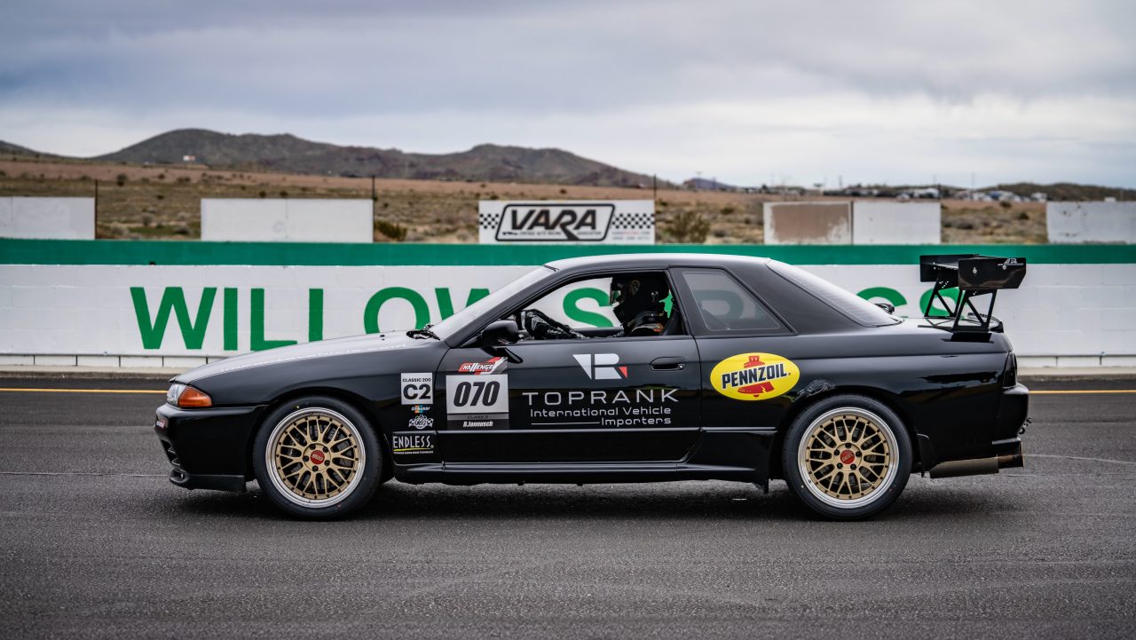 Huile Pennzoil Platinum Racing, expertise en matière de GT-R, course automobile avec Pennzoil