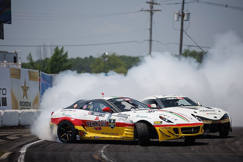 voitures de Formula DRIFT, Formula D pro, apprendre le drift, voiture de drift, Ferrari de Formula DRIFT