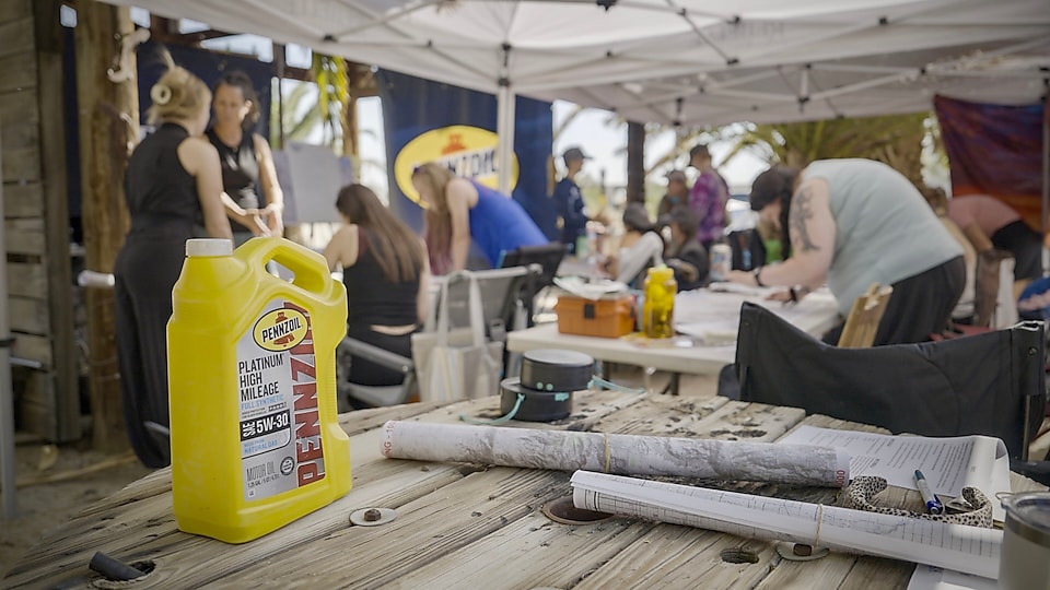 LES PARTICIPANTS DE REBELLE U ASSISTENT À DES SÉANCES DE FORMATION, SOUTENUES PAR PENNZOIL, POUR SE PRÉPARER AU PROCHAIN RALLYE REBELLE