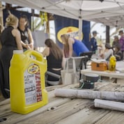 LES PARTICIPANTS DE REBELLE U ASSISTENT À DES SÉANCES DE FORMATION, SOUTENUES PAR PENNZOIL, POUR SE PRÉPARER AU PROCHAIN RALLYE REBELLE